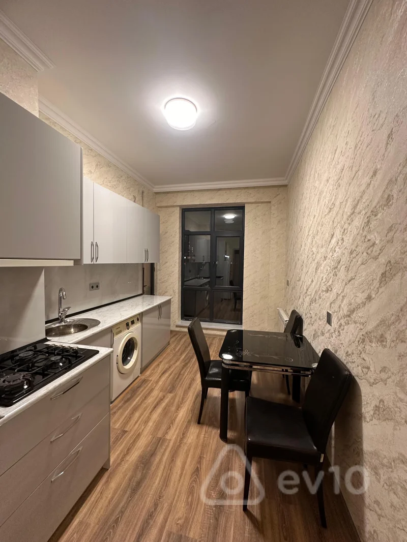 2 otaqlı mənzil, 77 m², Qara Qarayev — kirayə — Mənzil, Bakı (10)