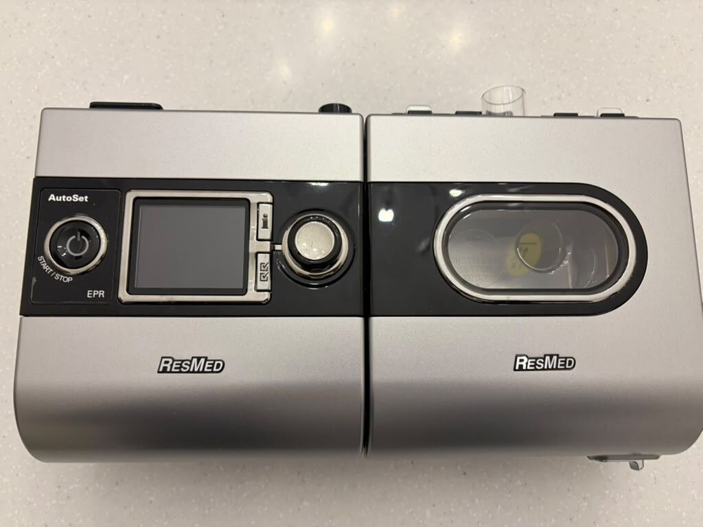 Resmed S9 Cpap cıhazı satılır, daxilində nəmləndirici də var — Tibbi avadanlıqlar, Bakı