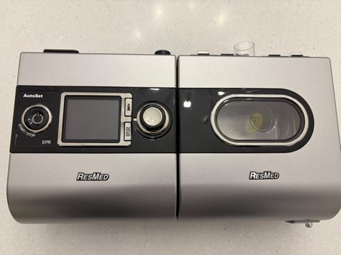 Resmed S9 Cpap cıhazı satılır, daxilində nəmləndirici də var — Bakı