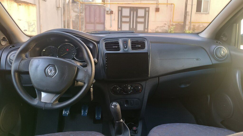 Renault Logan, 1.6 L, 2014 il, 306 000 km — Avtomobillər, Bakı (7)