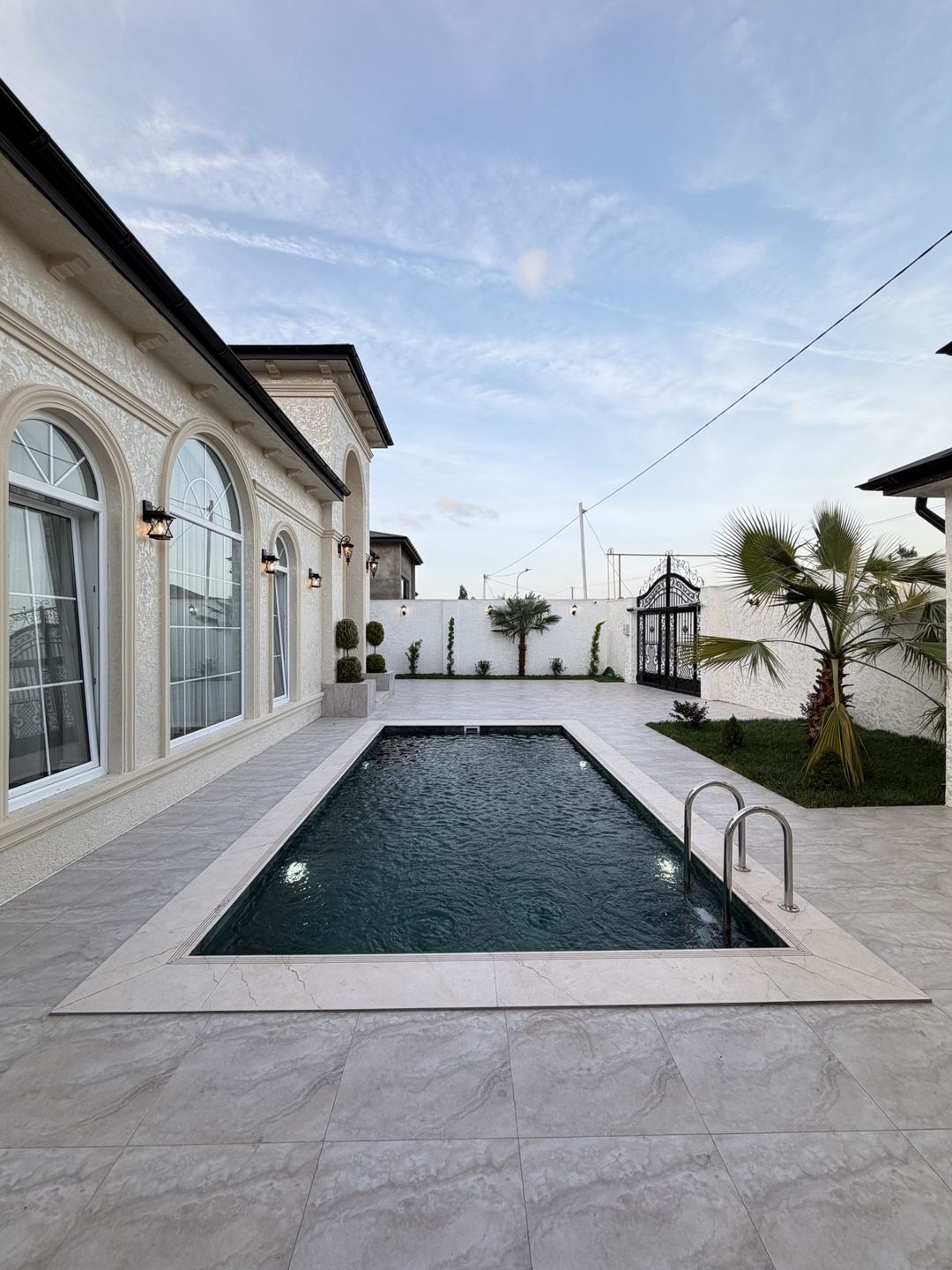 Satılır 4 otaqlı həyət evi/bağ evi 195 m² — Ev, villa, Bakı (4)