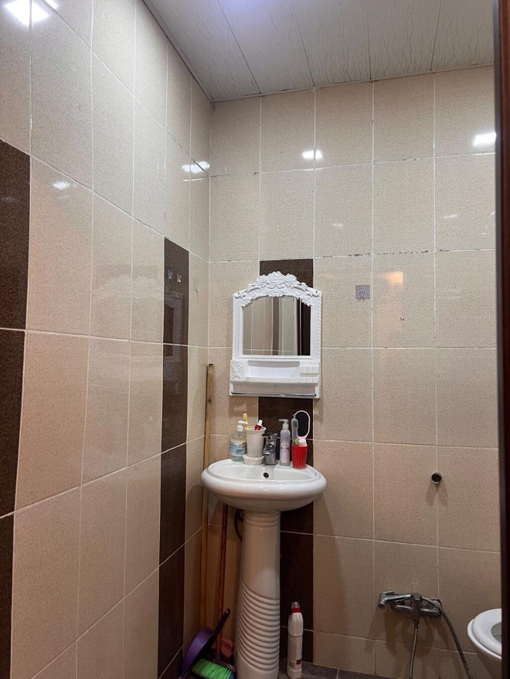 Xanım Otaq Yoldaşı Axtarılır 2 xanım birlikdə yaşadıqları mənzilə — Mənzil, Bakı (5)