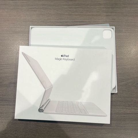 Magic Keyboard 11'inch M2 — Bakı