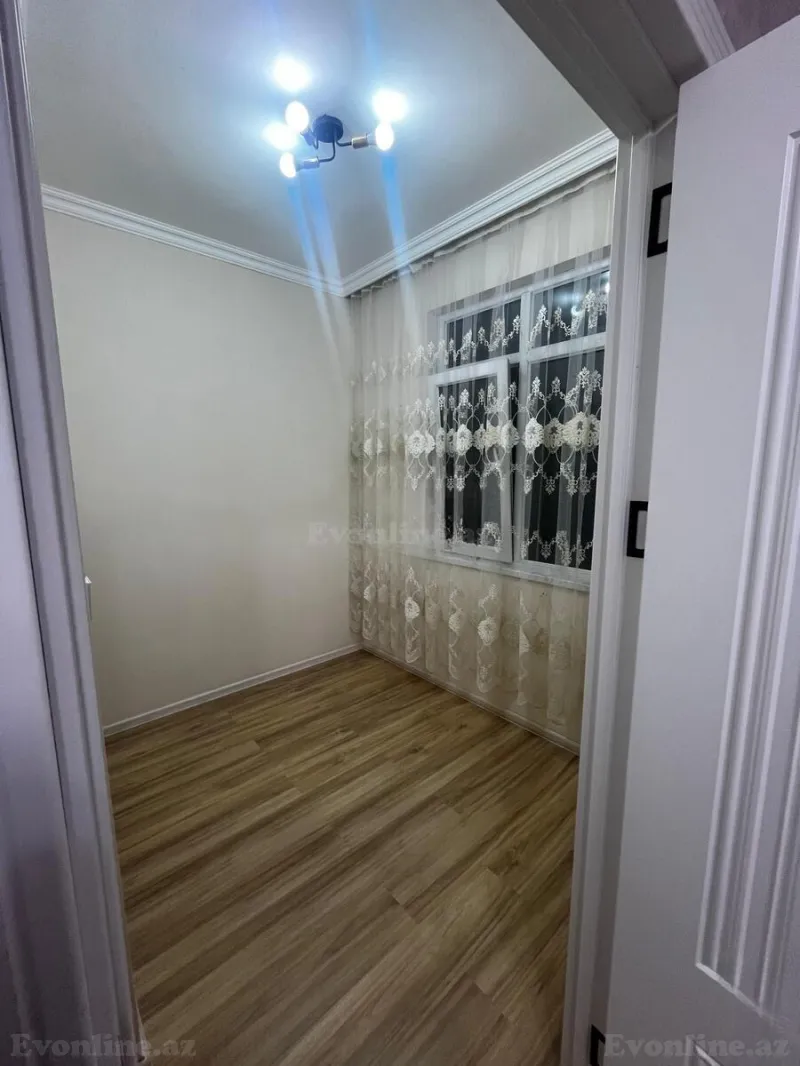 Satılır 2 otaqlı Mənzil Köhnə tikili 40 m² Bakı, Nəsimi r., Memar Əcəmi m., 4-cü mikrorayon — Mənzil, Bakı (7)