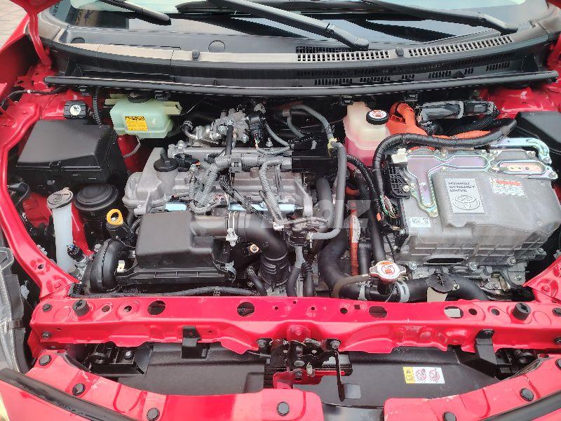 Toyota Aqua 1.5 L, 2017, 78 000 km — Avtomobillər, Bakı (4)