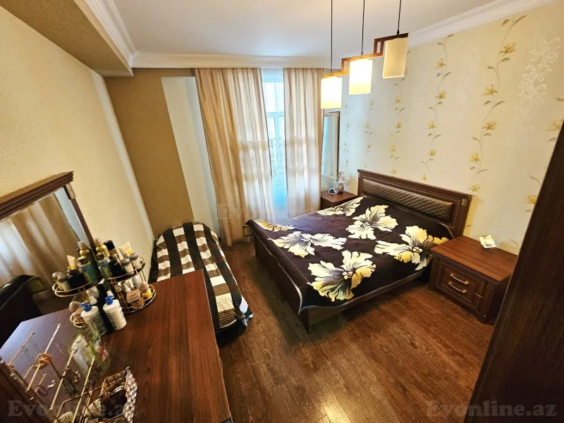 Satılır 2 otaqlı Mənzil Yeni tikili 58 m² Bakı, Yasamal r., İnşaatçılar m., Yeni Yasamal — Mənzil, Bakı (6)