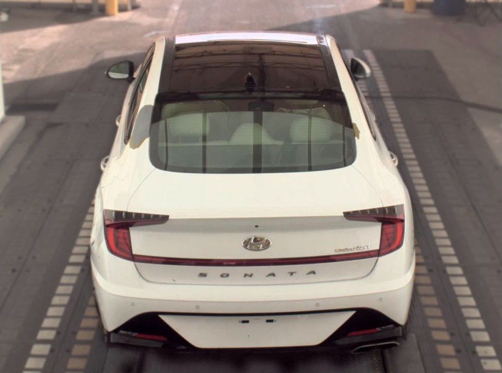 Hyundai Sonata, 1.6 L, 2020 il, 175 000 km — Avtomobillər (4)
