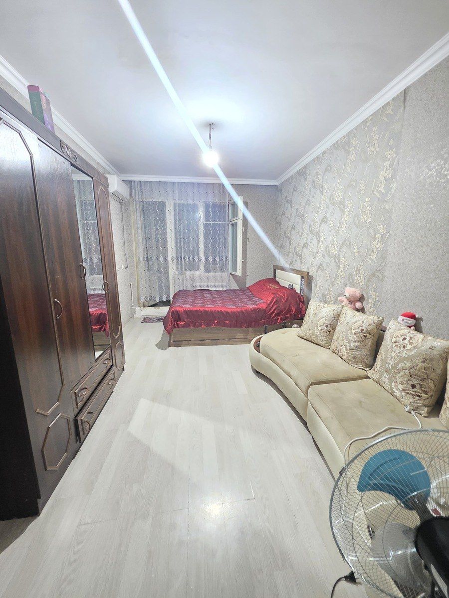 Satılır 2 otaqlı köhnə tikili 45 m² — Mənzil, Bakı (2)