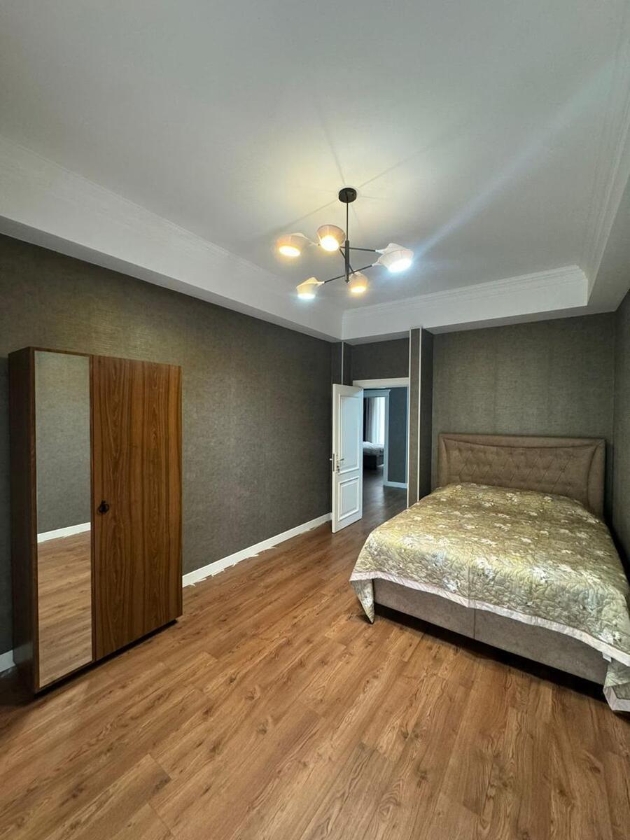 İcarəyə verilir 4 otaqlı yeni tikili 150 m² — Mənzil, Bakı (11)
