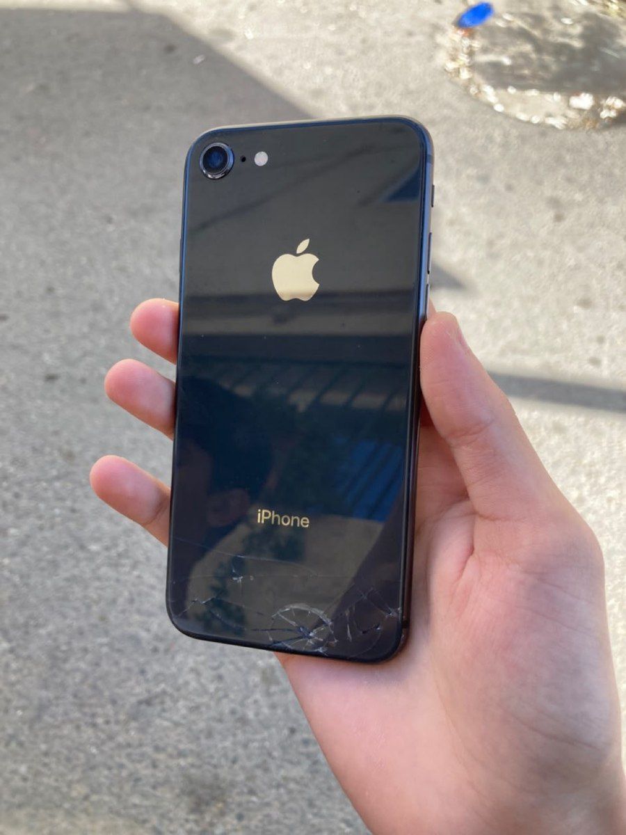 Apple iPhone 8 Space Gray 64GB — Smartfonlar, Bakı