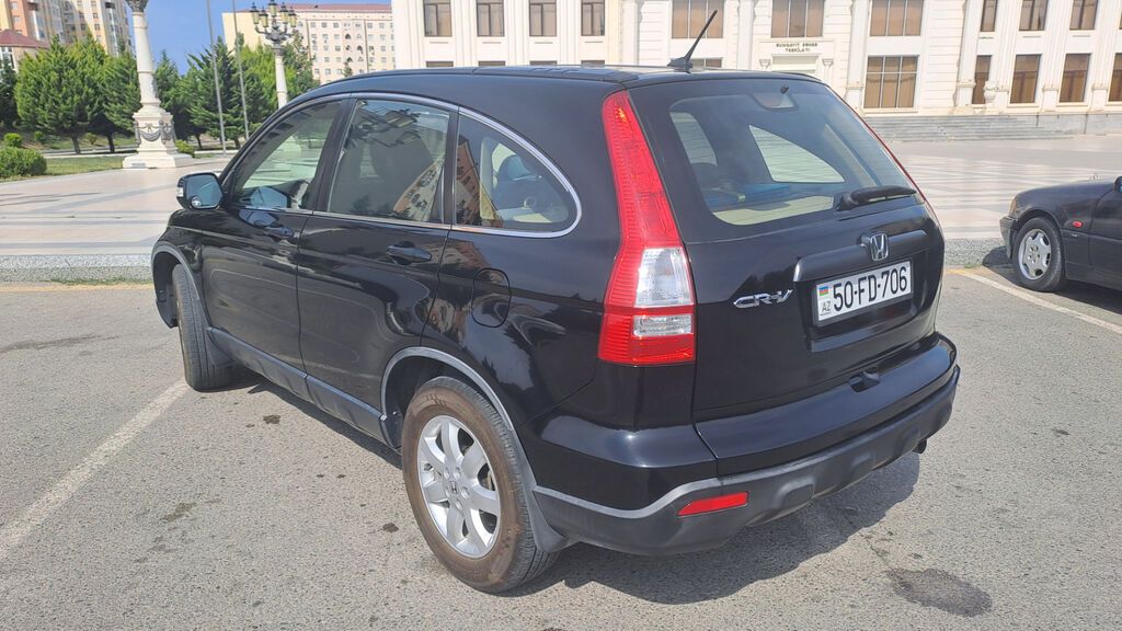 Maşın yaxşı vəziyyətdədir.Vuruǧu, udarı yoxdur.Şarları açılmayıb 50-FD-706 — Avtomobillər, Bakı (9)