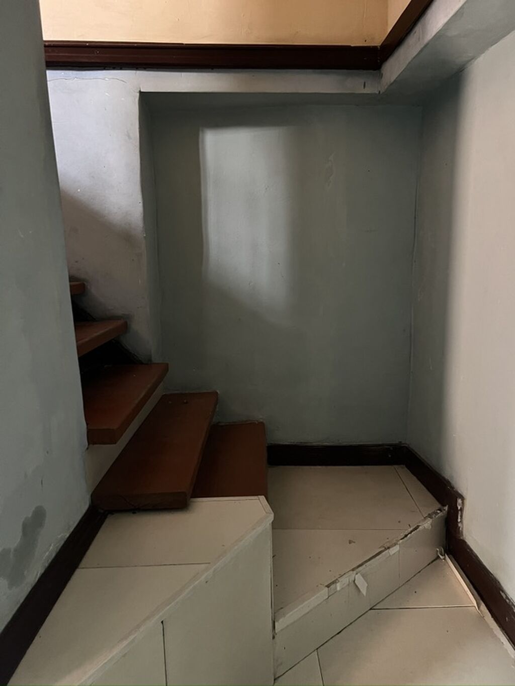 Çox sərfəli təklif Mərkəzdə, bütün kommunal xərclər daxil kirayə ev — Mənzil, Bakı (9)