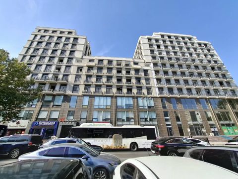 Satılır 2 otaqlı yeni tikili 80 m² — Bakı
