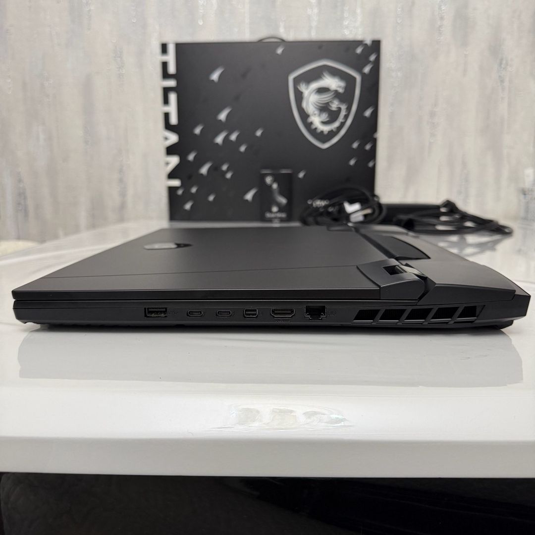Msı Titan GT77 - RTX 3070 Ti, 4K 120Hz, 32GB RAM — Noutbuklar, Bakı (8)