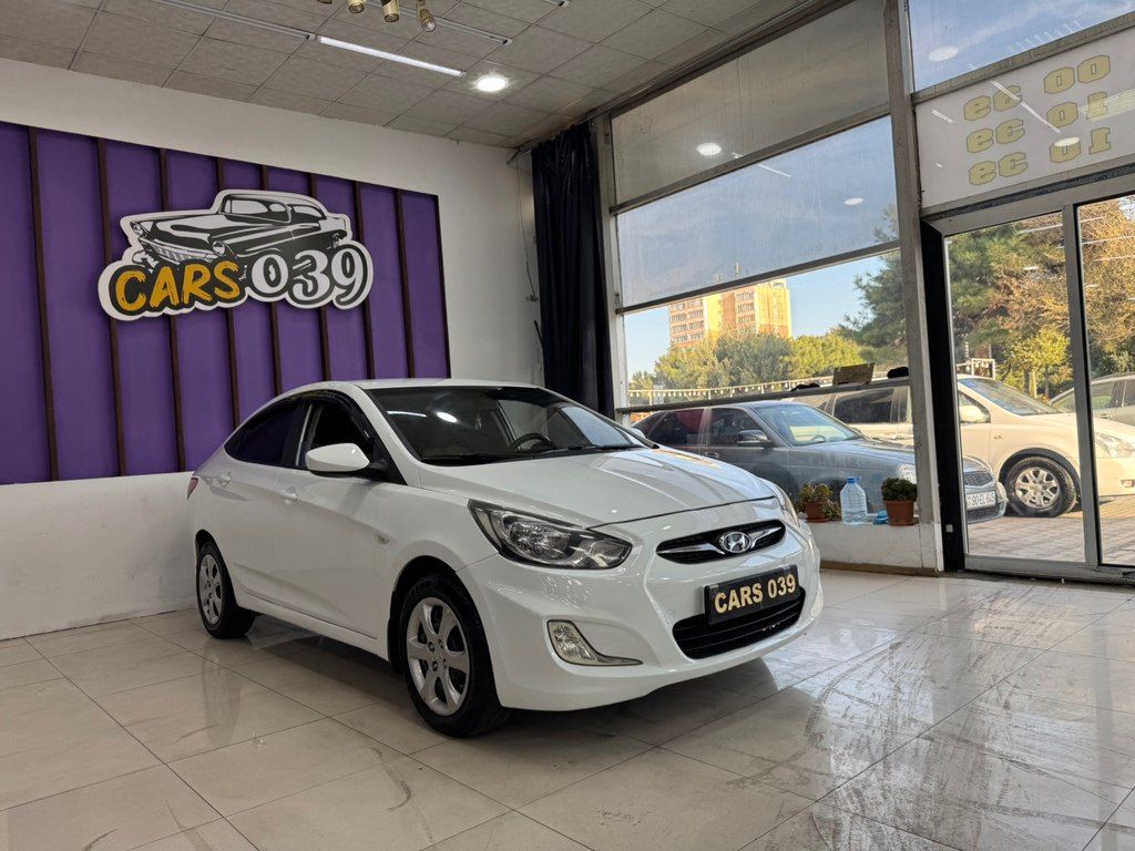 Hyundai Accent, 1.4 L, 2013 il, 245 000 km — Avtomobillər, Sumqayıt (2)