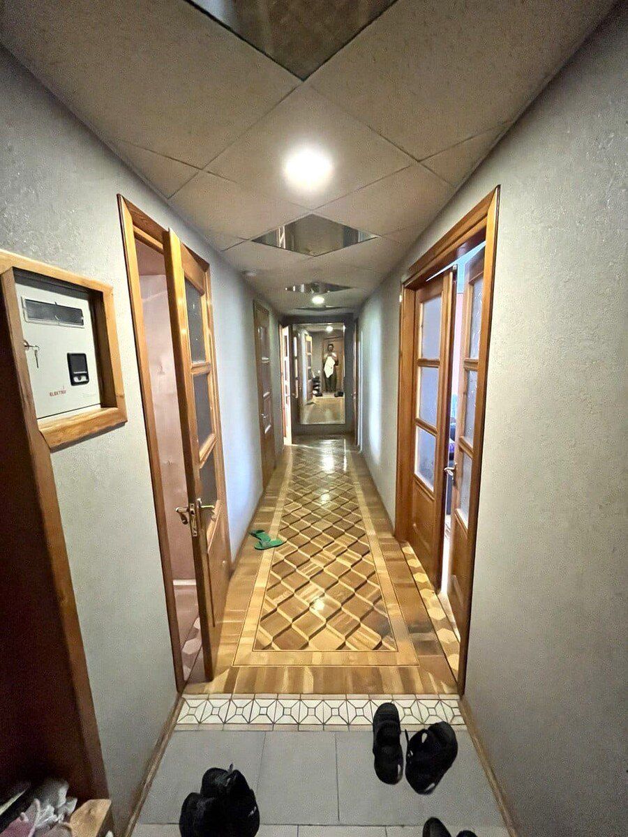 Satılır 5 otaqlı köhnə tikili 130 m² — Mənzil, Bakı (3)