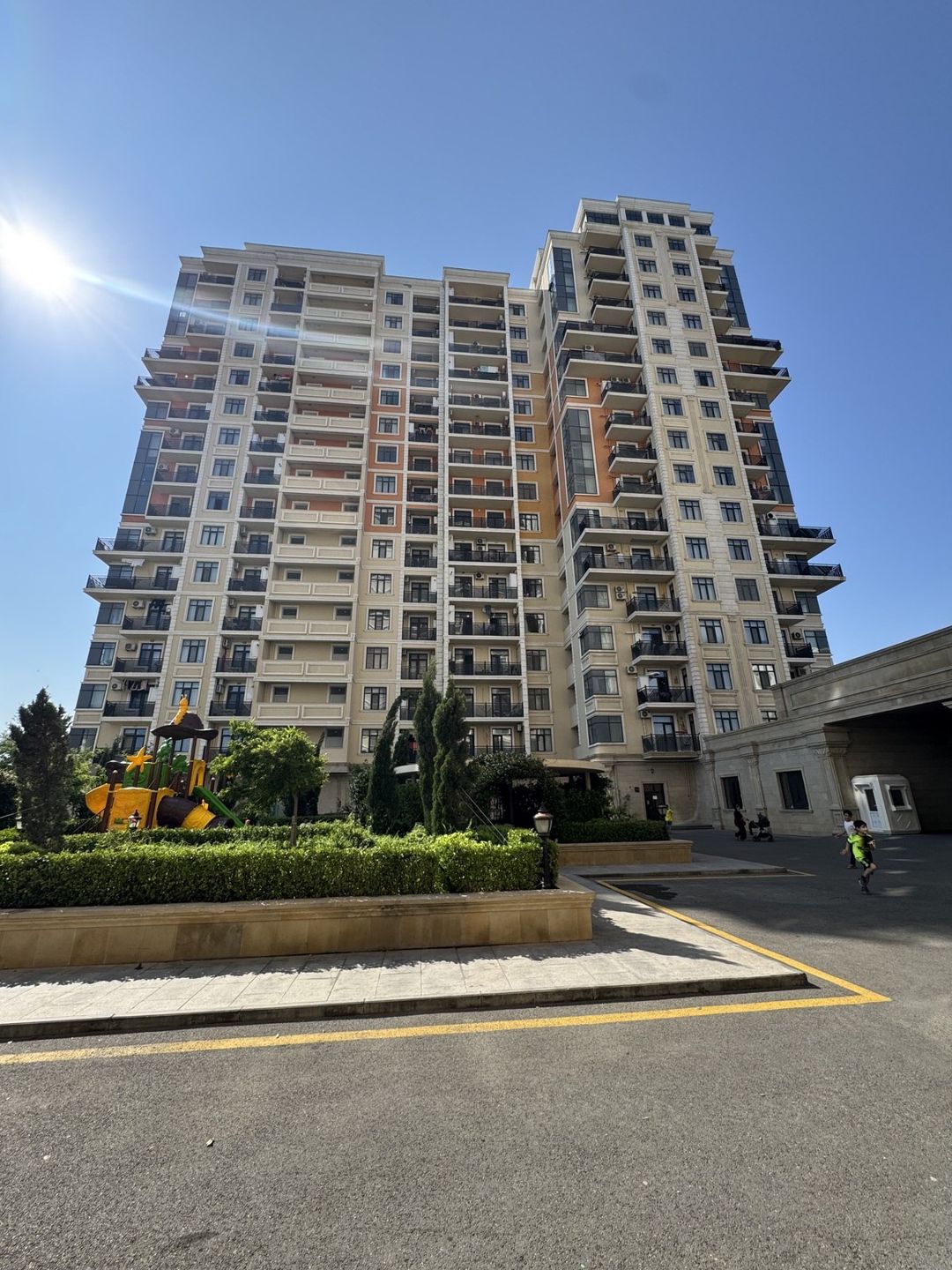 Satılır 3 otaqlı yeni tikili 118 m² — Mənzil, Bakı (2)