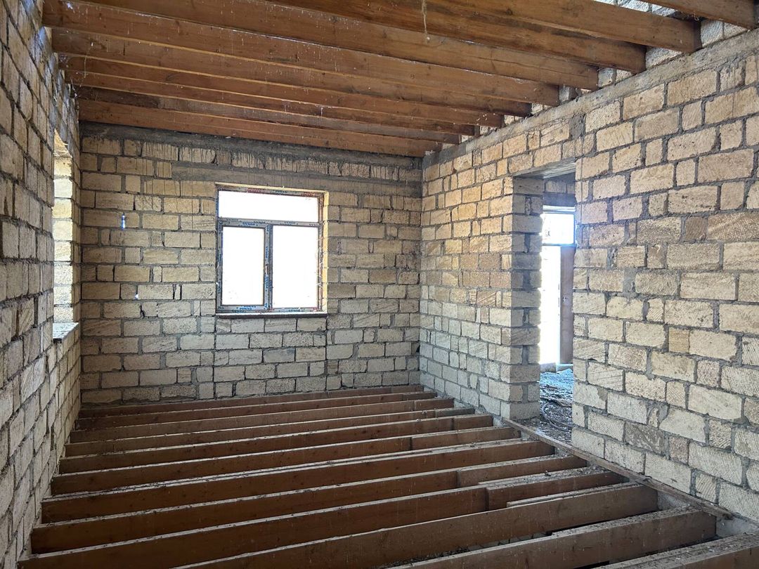 Satılır 5 otaqlı həyət evi/bağ evi 200 m² — Ev, villa, Bakı (4)