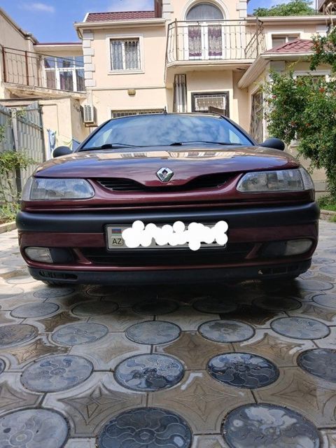 Renault Laguna, 1.8 L, 1997 il, 555 555 km — Qax