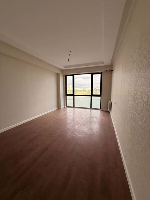 Satılır 3 otaqlı yeni tikili 96 m² — Bakı