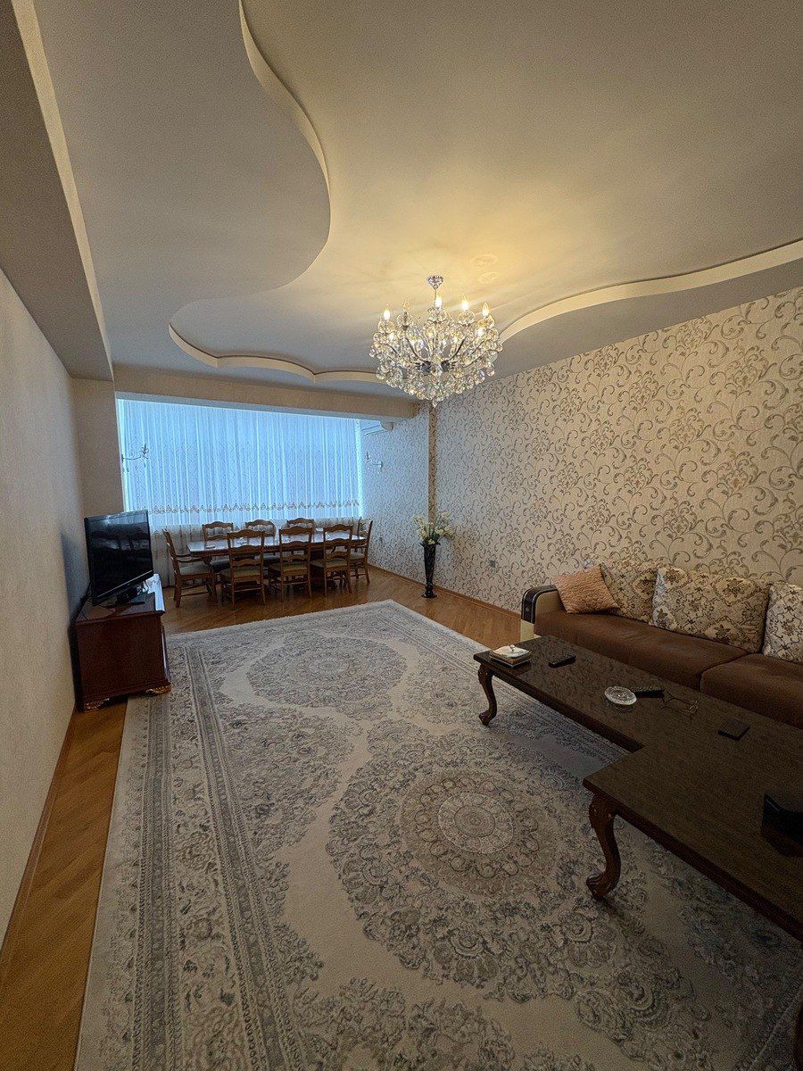Satılır 3 otaqlı yeni tikili 125 m² — Mənzil, Bakı (2)