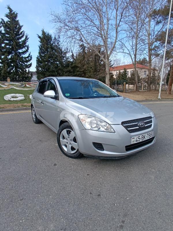 Kia Ceed 1.6 L, 2007, 300 000 km — Avtomobillər, Mingəçevir (7)