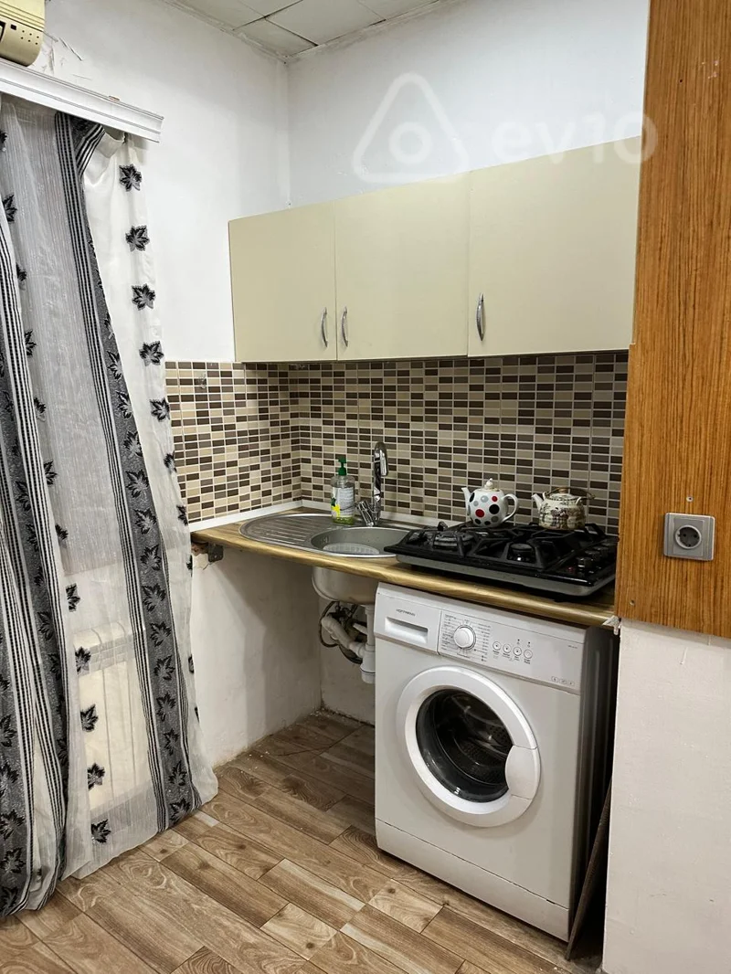 3 otaqlı mənzil, 50 m², Abbas Mirzə Şərifzadə küçəsində — kirayə — Mənzil, Bakı (6)
