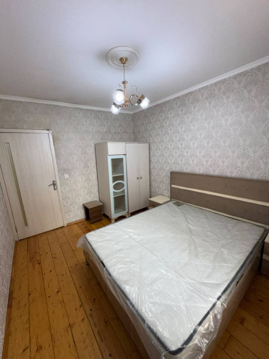Satılır 2 otaqlı köhnə tikili 65 m² — Mənzil, Bakı (5)