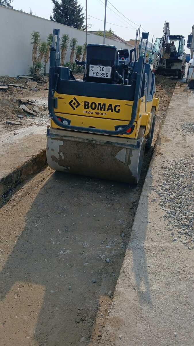 Miniekskavator və miniyükləyici bobcatlarla xidmət — Avtomobil icarəsi, Bakı (5)
