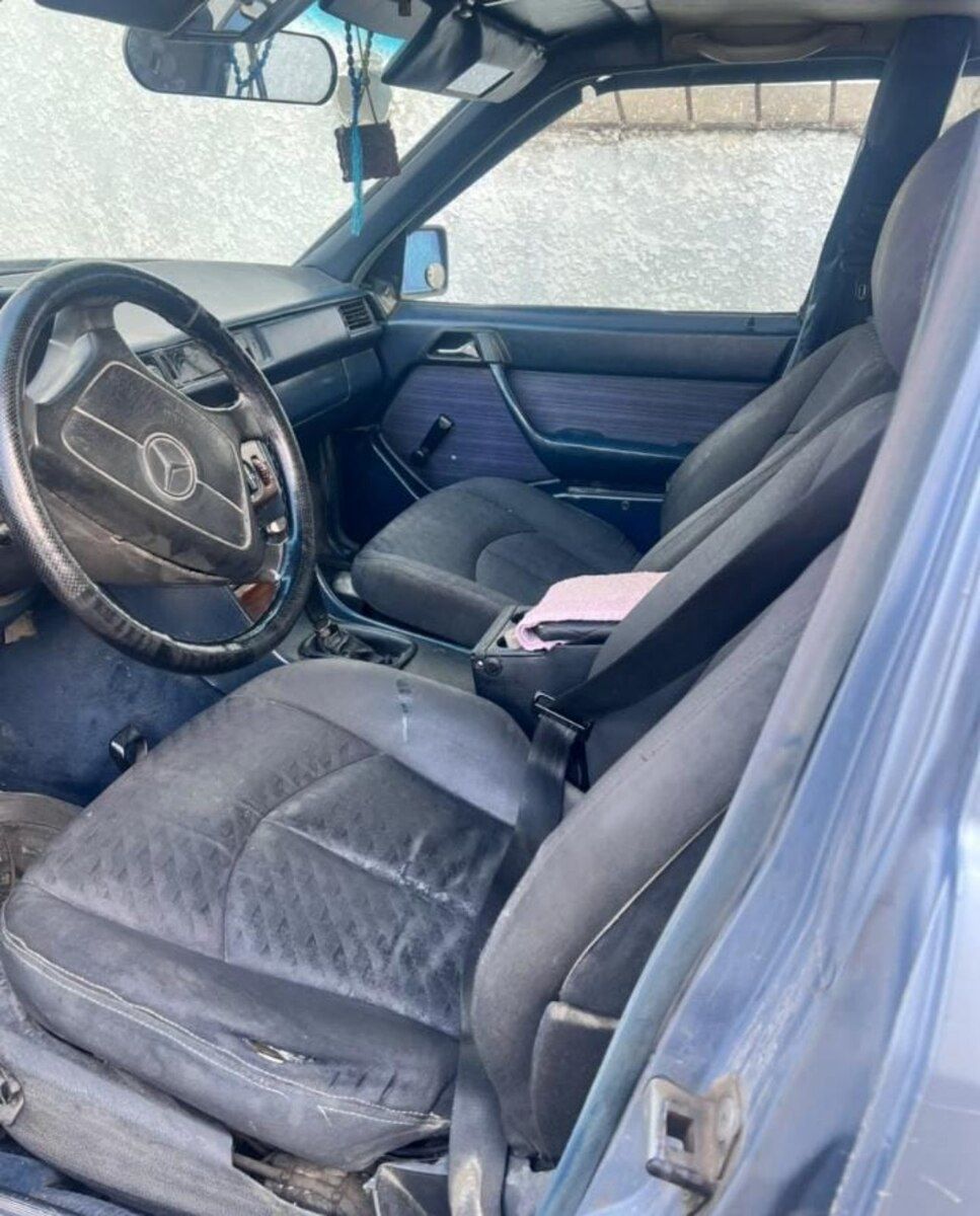 Mercedes E 250, 1988 il 90-FN-235 — Avtomobillər, Bakı (3)