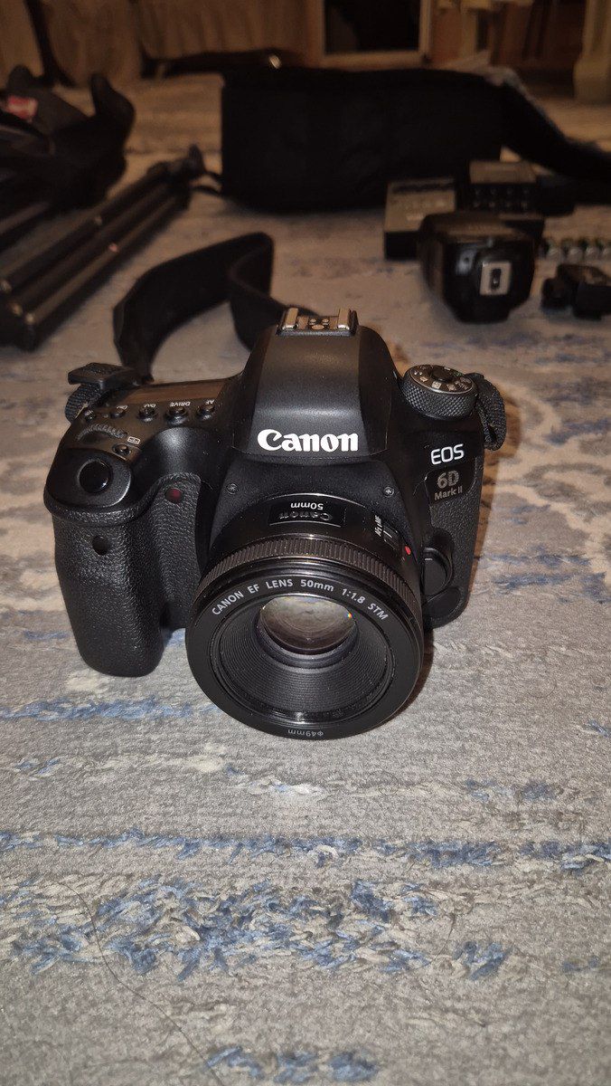 Fotoaparat Canon 6D Mark 2, 50 mm 1.8 — Foto və video texnikası, Bakı (5)