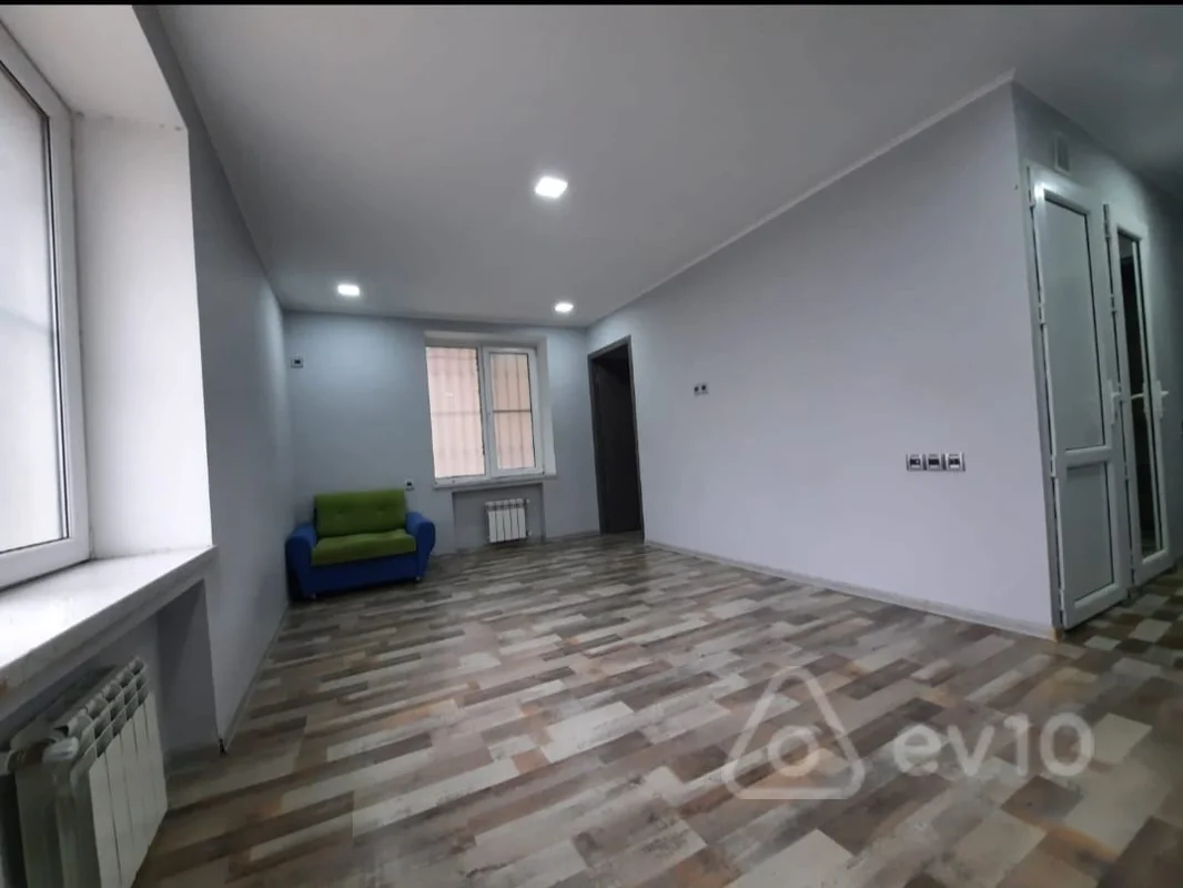 1 otaqlı mənzil, 30 m², Rüstəm Rüstəmov küç. — kirayə — Mənzil, Bakı (2)
