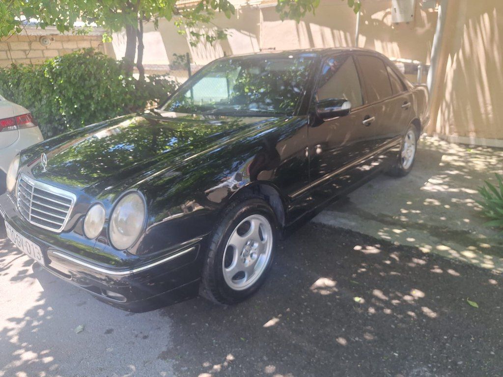 Mercedes E 270, 2.7 L, 2000 il, 298 000 km 10-GV-013 — Avtomobillər, Bakı (9)