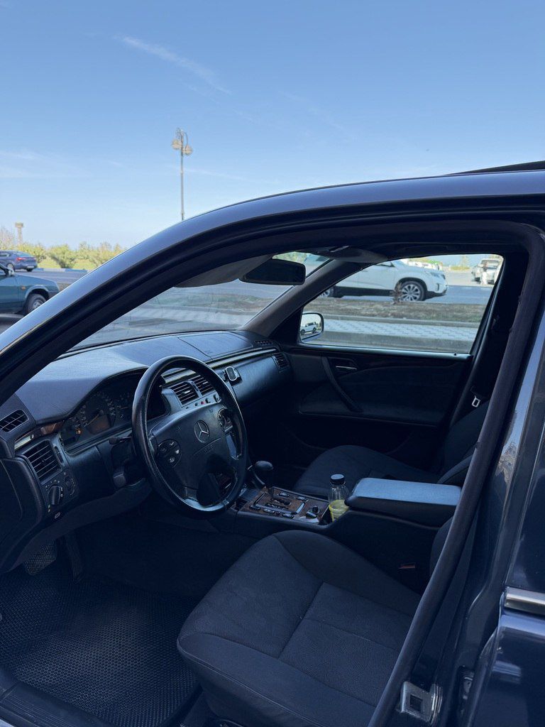 Mercedes E 220, 2.2 L, 1999 il, 520 000 km — Avtomobillər, Bakı (11)