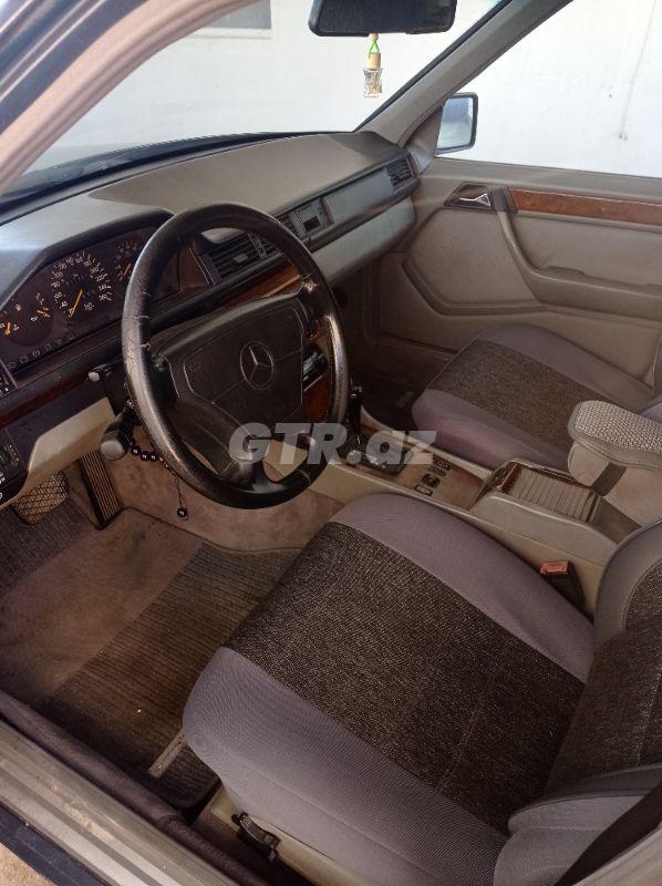 Mercedes E 280 2.8 L, 1993, 250 000 km 10-MM-403 — Avtomobillər, Bakı (5)