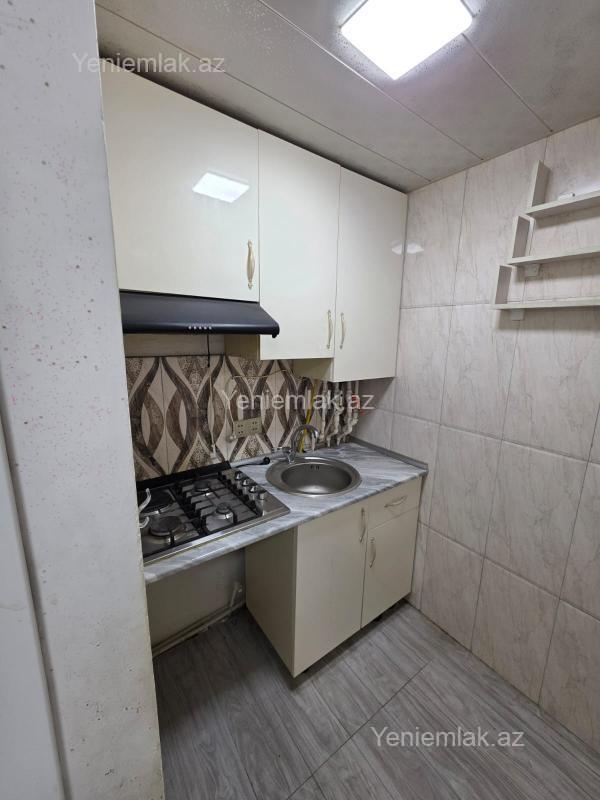Kirayə 1 otaqlı Bina evi menzil (Köhnə tikili), 31 m², 4-cü mikrorayon — Mənzil, Sumqayıt (2)