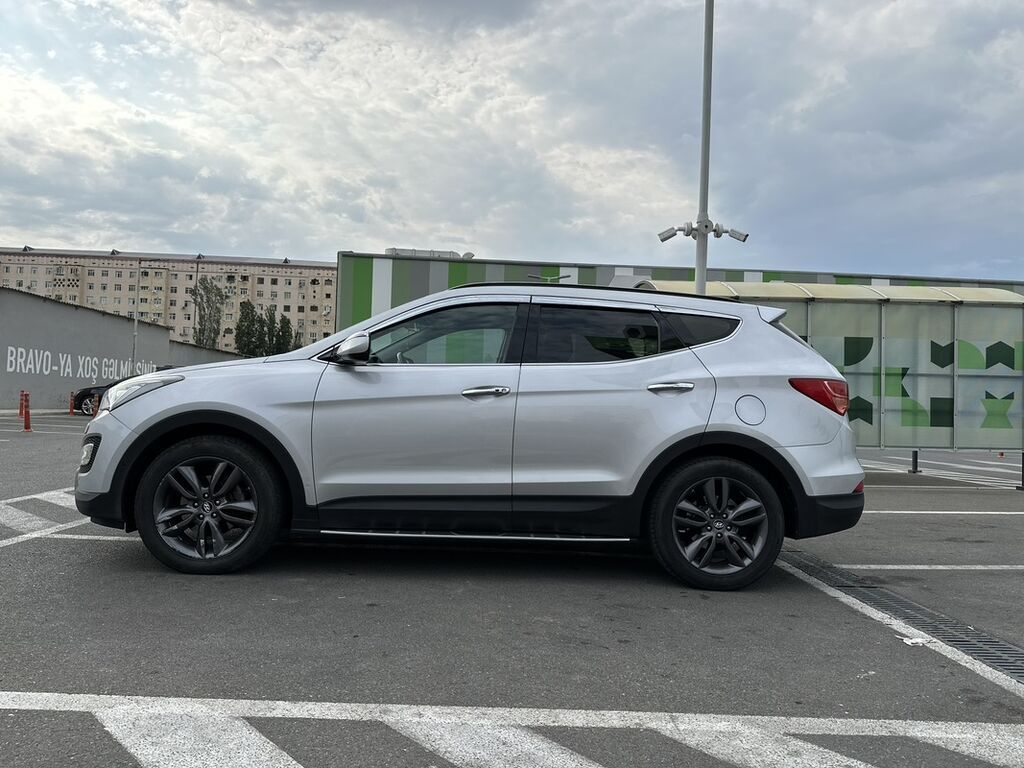 Hyundai Santa Fe: 2.4 l 2013 il Krossover — Avtomobillər, Sumqayıt (3)