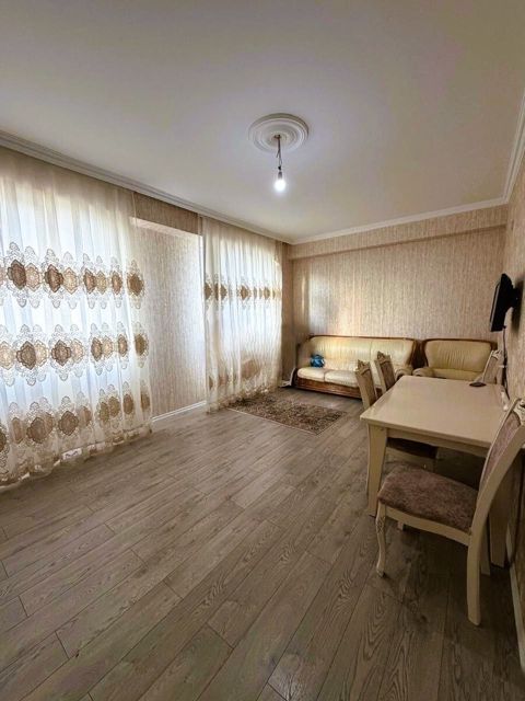 Satılır 3 otaqlı yeni tikili 70 m² — Bakı