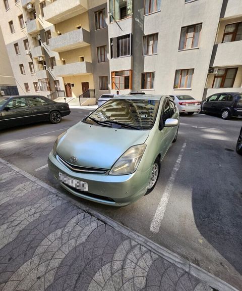Toyota Prius, 1.5 L, 1.3 kWh, 2008 il, 260 000 km — Bakı