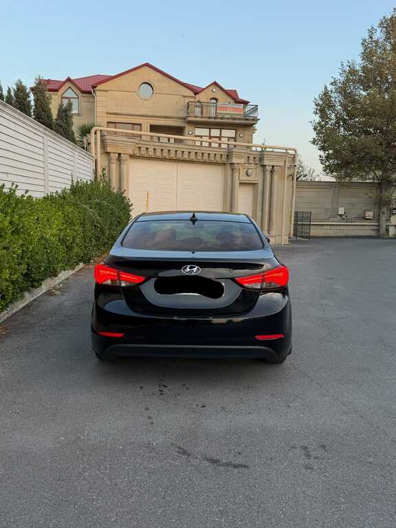 Hyundai Elantra, 1.8 L, 2015 il, 165 000 km — Avtomobillər, Bakı (4)