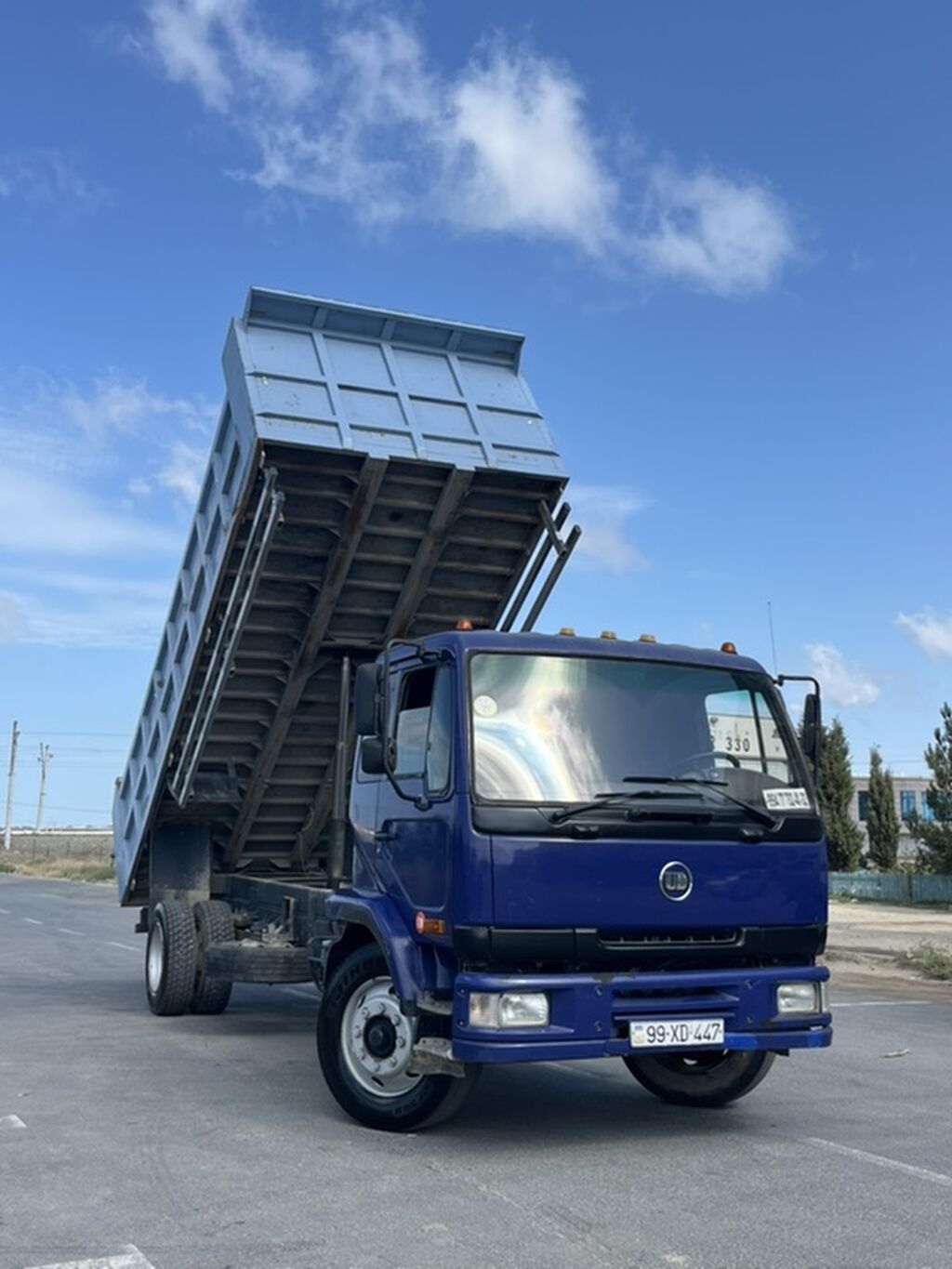 Nissan Diesel Mator 4.7 karopka ideal vəziyyətdə Kondisaner 99-XD-447 — Yük maşınları, Digah