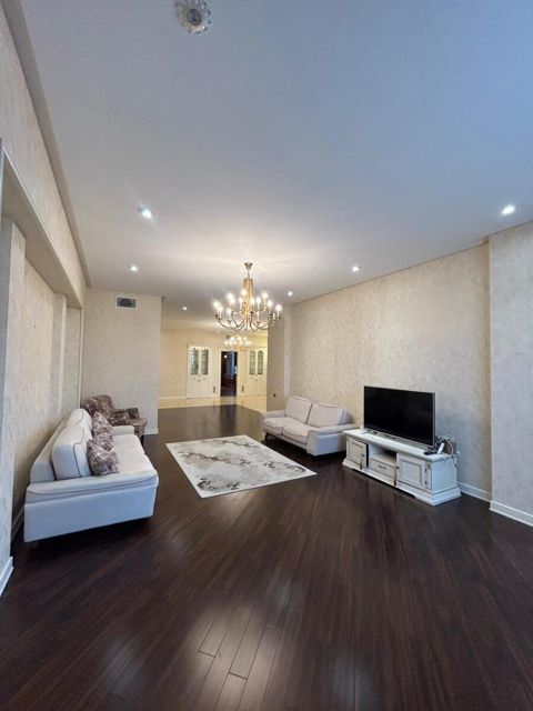 Satılır 4 otaqlı yeni tikili 186 m² — Bakı