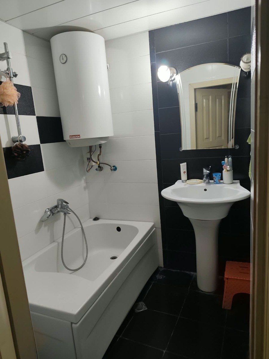 Satılır 3 otaqlı köhnə tikili 80 m² — Mənzil, Bakı (8)