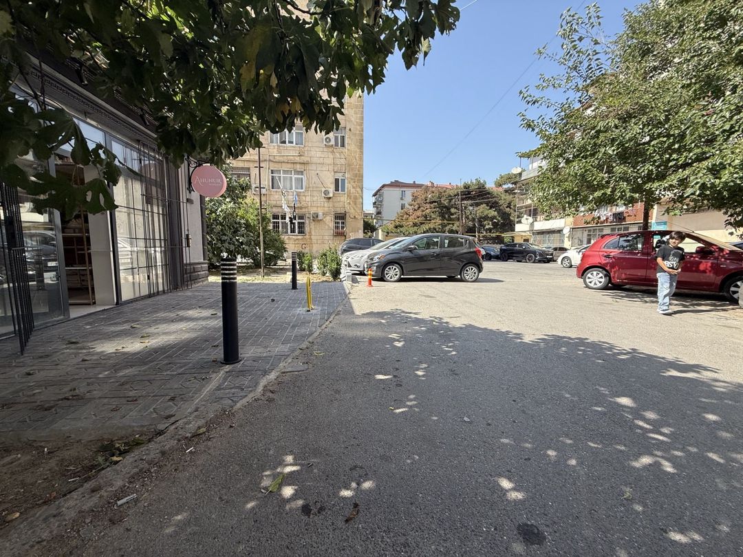 Satılır obyekt 40 m² — Əmlak, Bakı (2)