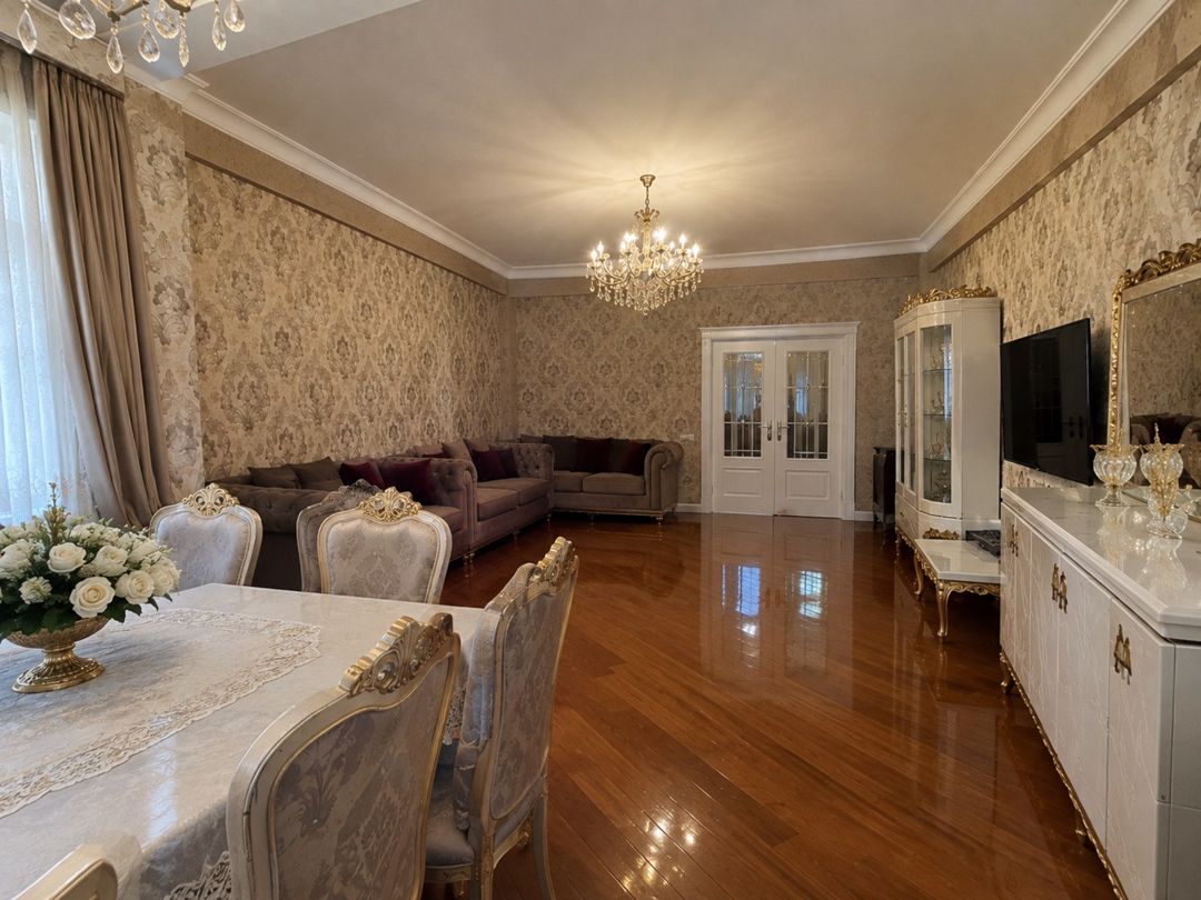 Satılır 4 otaqlı yeni tikili 190 m² — Mənzil, Bakı (2)