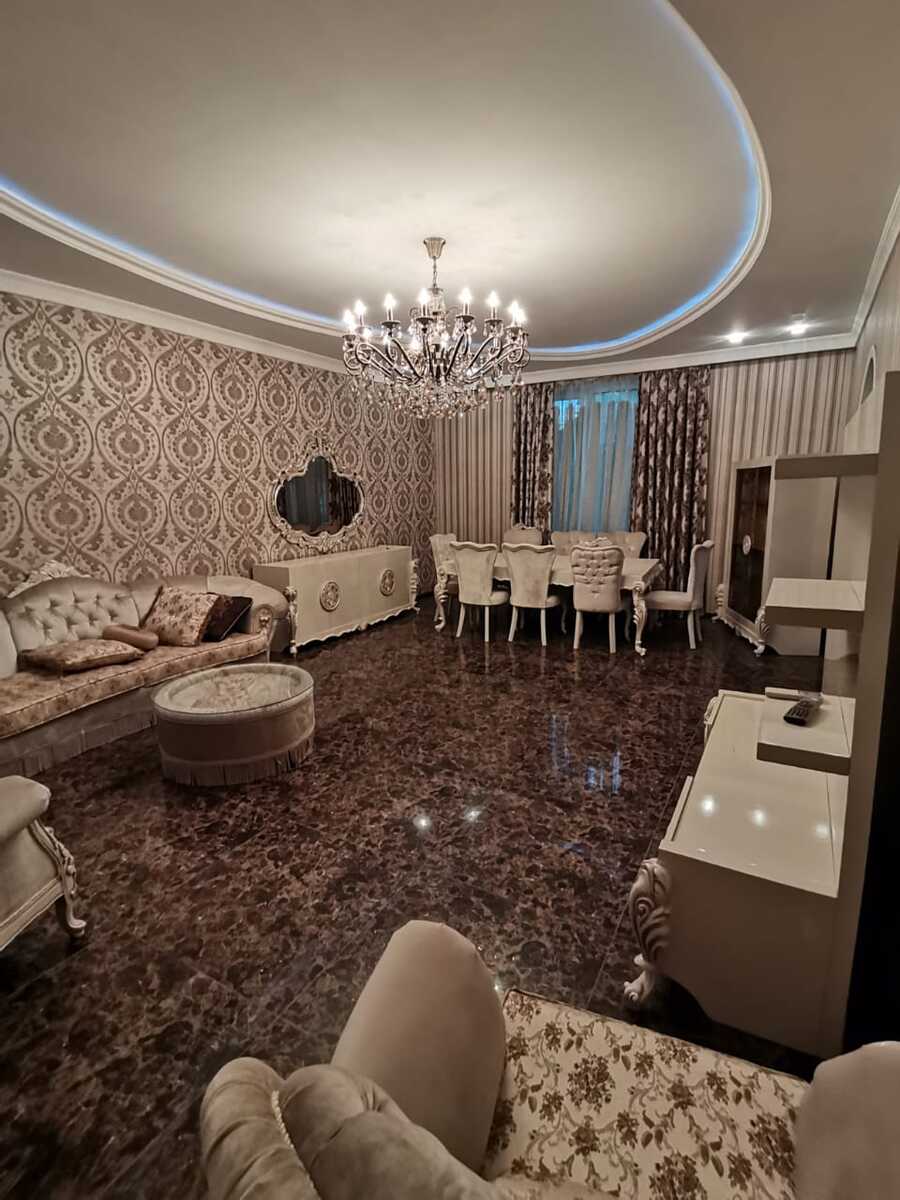 Satılır 6 otaqlı həyət evi/bağ evi 350 m² — Ev, villa, Bakı (10)