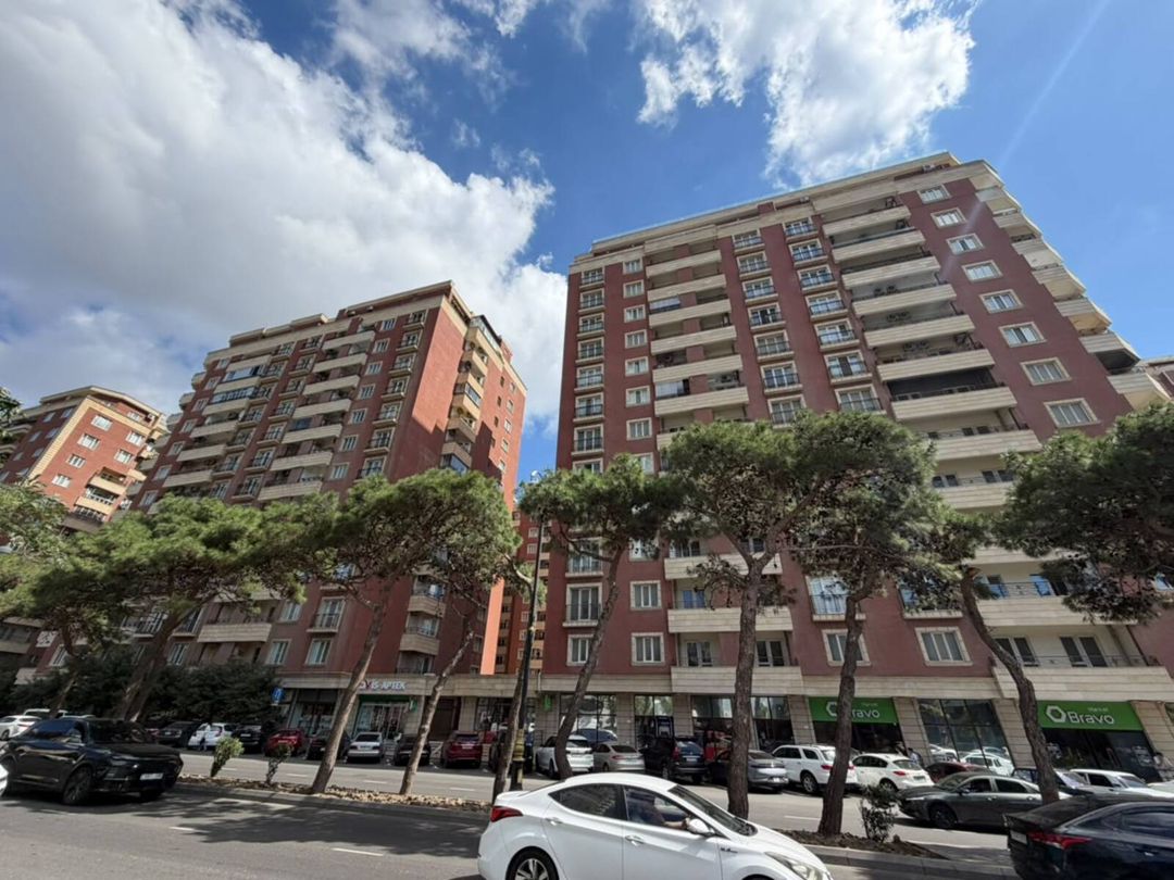 Satılır 4 otaqlı yeni tikili 191 m² — Mənzil, Bakı (3)