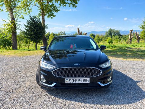 Ford Fusion, 2019 il — Qax