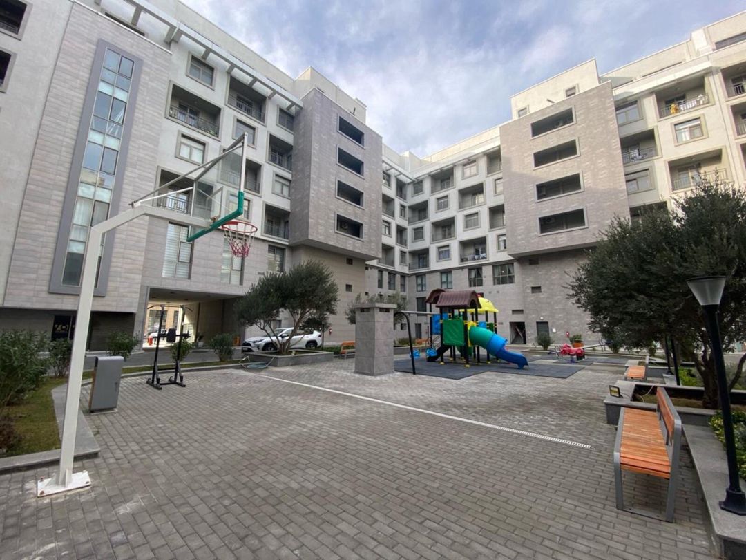 İcarəyə verilir 4 otaqlı yeni tikili 200 m² — Mənzil, Bakı (9)