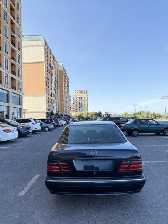 Mercedes E 220, 2.2 L, 1999 il, 520 000 km — Avtomobillər, Bakı (9)